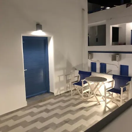 Aparthotel Honeymoon Perivolos (Santorini)