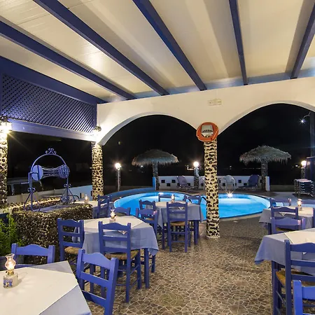 Hotel apartamentowy Honeymoon Perivolos